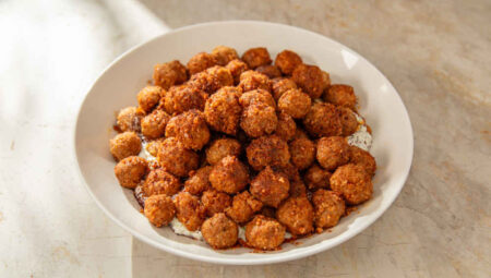Cacıklı Bulgur Köftesi