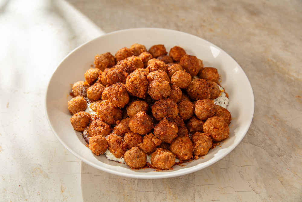 cacikli bulgur koftesi t