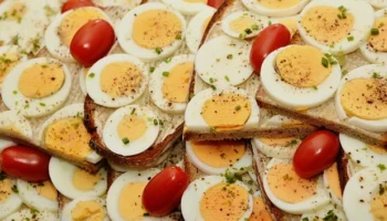 Adım adım ıspanaklı börek yapımı