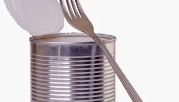 Öğrenciler için kolay menemen yapımı